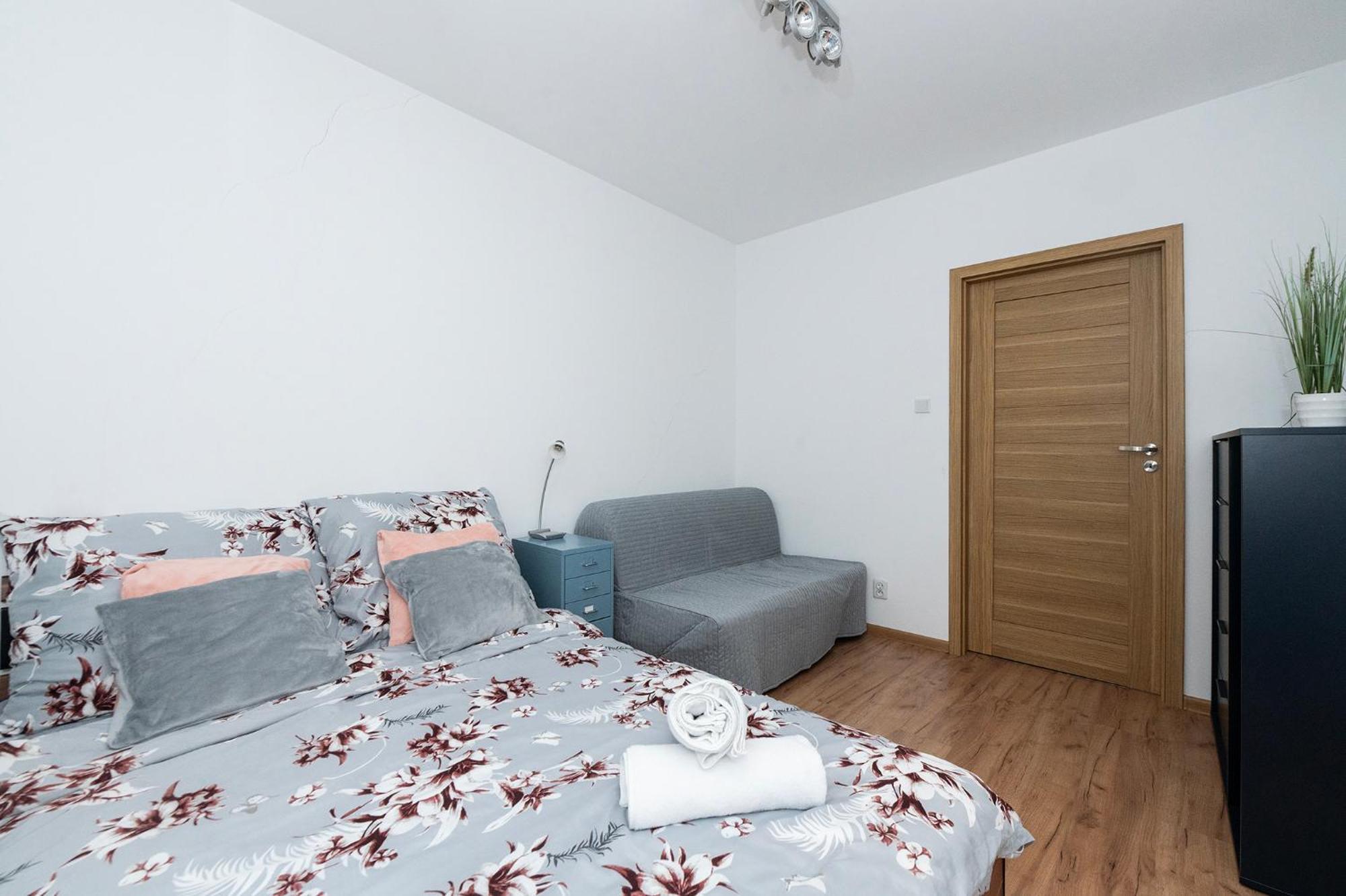 Luxury In -11- *